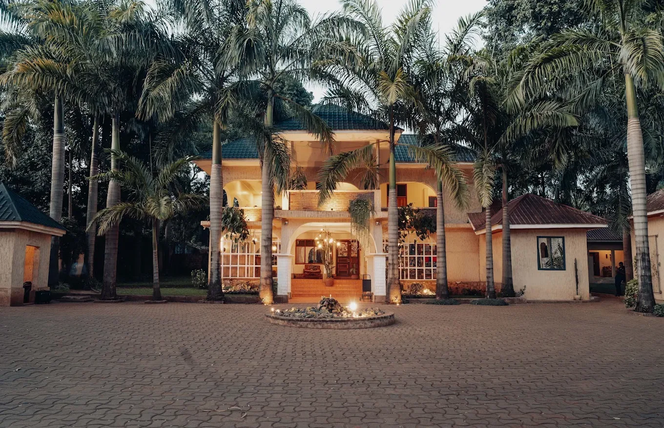 Chanya lodge 1