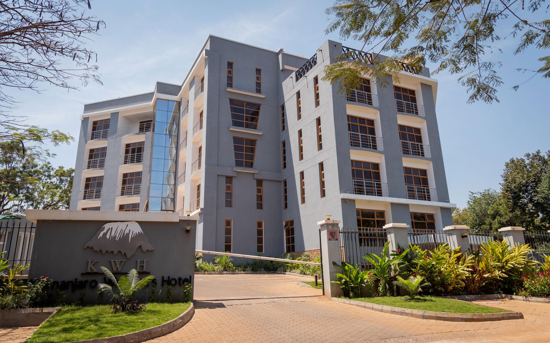 Kili wonders hotel